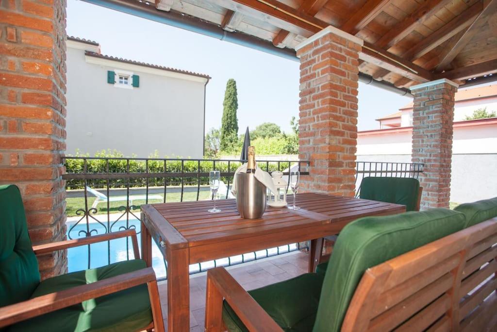Villa Petra Porec Ngoại thất bức ảnh